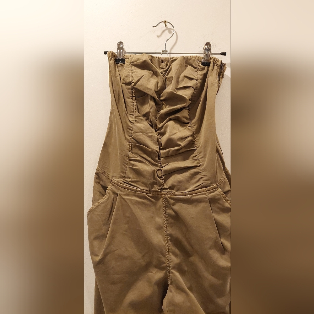 Guess Men's Khaki Chinos - Picture 2 of 15